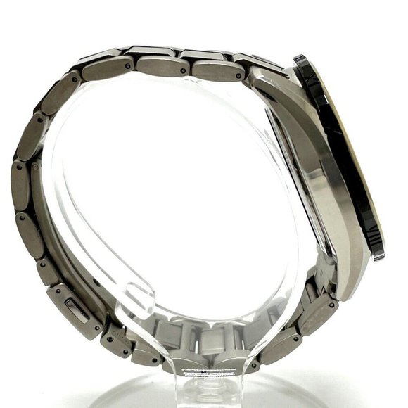 SEIKO Brights Solar Quartz Wristwatch Titanium Silver x Gold - Picture 6 of 11
